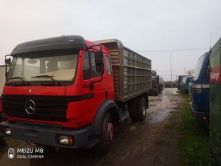 Mercedes-Benz '93 1726 ABS V8