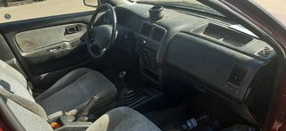 Nissan Almera  '98-thumb-1