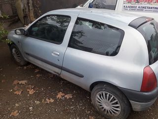RENAULT CLIO 2001-2004 1.400 ΚΥΒΙΚΑ ΥΠΑΡΧΟΥΝ ΟΛΑ ΤΑ ΚΟΜΜΑΤΙΑ ΦΑΝΟΠΟΙΕΙΑΣ ΚΑΙ ΤΑ ΜΗΧΑΝΙΚΑ ΜΕΡΟΙ