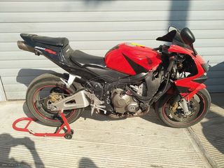 HONDA CBR 600 RR 2004 ΜΟΝΤΕΛΟ ΓΙΑ ΚΥΚΛΟΦΟΡΙΑ Η ΑΝΤΑΛΛΑΚΤΙΚΑ!! PIAGGIO STOCK HOUSE!! ΝΟ.1 ΣΕ ΟΛΗ ΤΗΝ ΕΛΛΑΔΑ!!-thumb-1