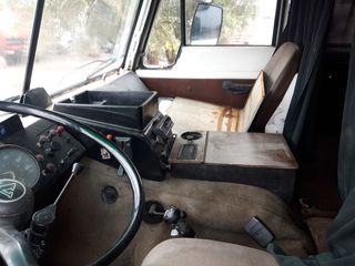 Σασί Volvo 1991 αγοραζω φορτηγα μηχ/τα κλαρκ-thumb-3