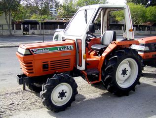 Kubota '12 KUBOTA SUNSHINE L1-255 4WD 