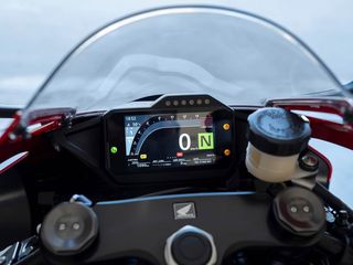 Honda CBR 1000RR 2025 SP MY24 ΑΜΕΣΑ ΔΙΑΘΕΣΙΜΟ !!!!-thumb-31