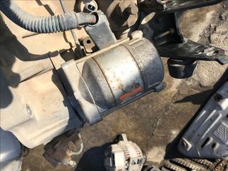 TOYOTA RAV4 2001-2006-thumb-1