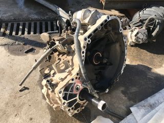 TOYOTA RAV4 2001-2006-thumb-3