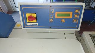 ΗΜΙΑΥΤΟΜΑΤΗ ΜΗΧΑΝΗ ΘΕΡΜΟΣΥΡΡΙΚΝΩΣΗΣ L SEALER-thumb-2