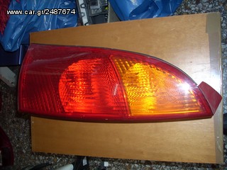 KARAHALIOS-PARTS ΦΑΝΑΡΙ ΠΙΣΩ ΔΕΞΙΟ FORD FOCUS 3D/5D 98-04