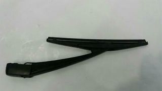 ΥΑΛΟΚΑΘΑΡΙΣΤΗΡΑΣ ΠΙΣΩ ΜΕ ΜΠΡΑΤΣΟ 250mm για SUZUKI SWIFT H/B '06-'11