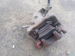 *** AUDI A3 *** - δαγκάνες πίσω-thumb-3