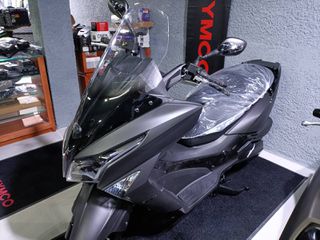 Kymco X-Town 300i 2025 E5 ΠΡΟΣΦΟΡΑ  !!!!