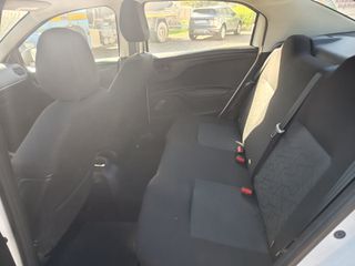 Peugeot 301 2016 1.2 PURETECH 82 ACTIVE-thumb-11