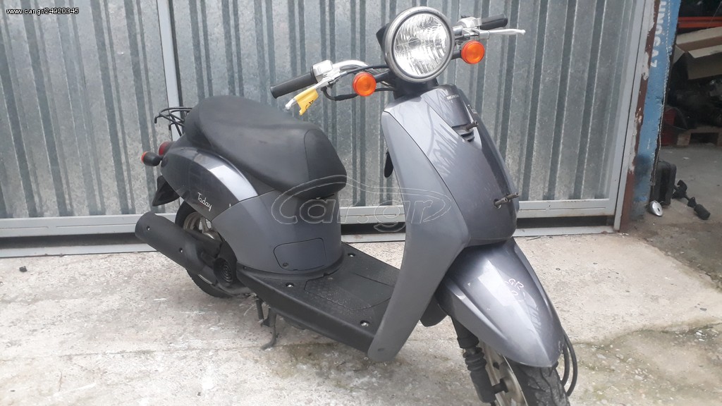Honda 2010 Today 50 4 stroke