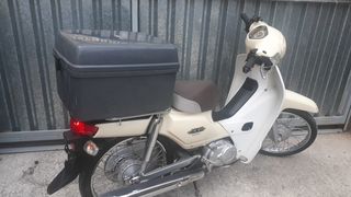 Honda  Super cub 50cc injection  '11-thumb-4