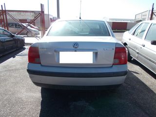 ΑΝΤΑΛΛΑΚΤΙΚΑ VW PASSAT 2000 1595CC, ΚΑΠΟ,ΠΡΟΦΥΛΑΚΤΗΡΕΣ,ΦΑΝΑΡΙΑ,ΜΟΤΕΡ,ΠΟΡΤΕΣ,ΣΑΛΟΝΙ,κ.ά.Ρωτήστε μας για τιμή.-thumb-1