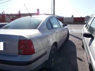 ΑΝΤΑΛΛΑΚΤΙΚΑ VW PASSAT 2000 1595CC, ΚΑΠΟ,ΠΡΟΦΥΛΑΚΤΗΡΕΣ,ΦΑΝΑΡΙΑ,ΜΟΤΕΡ,ΠΟΡΤΕΣ,ΣΑΛΟΝΙ,κ.ά.Ρωτήστε μας για τιμή.-thumb-2