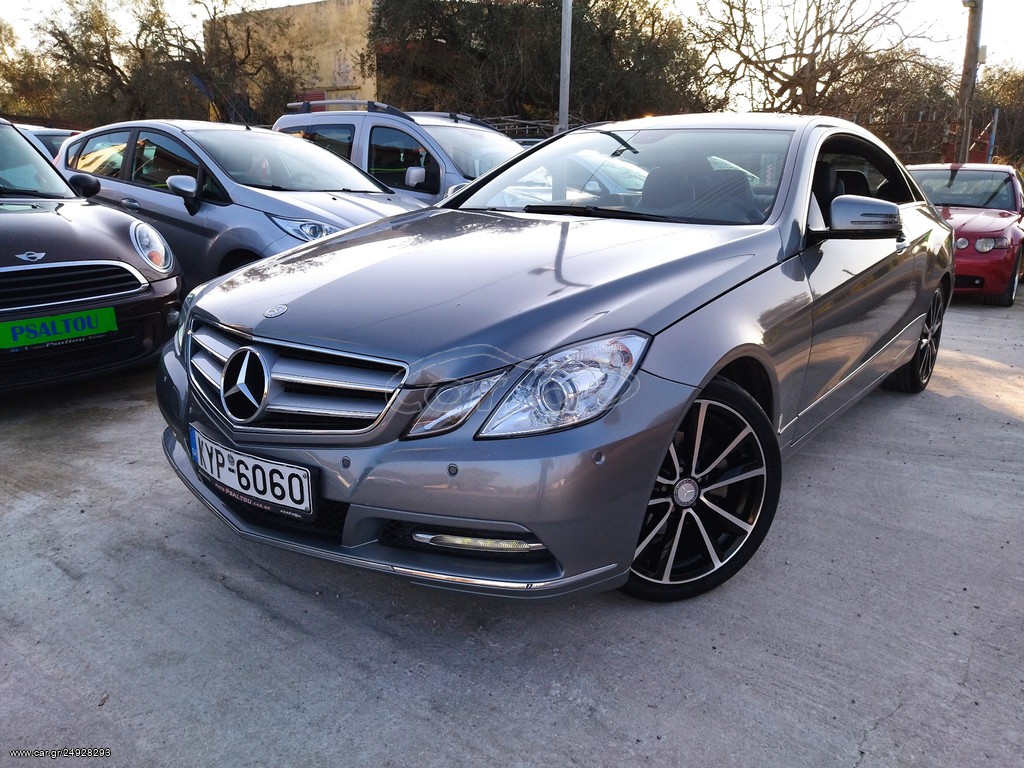 Mercedes-Benz E 200 2013 Coupe 1.8 Turbo AVANTGARDE