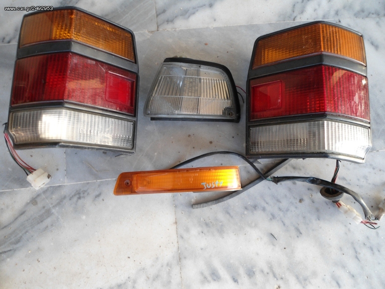 ΦΑΝΑΡΙΑ ΠΙΣΩ R/L  SUBARU JUSTY 85'