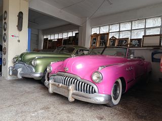 Buick Roadmaster 1949 SUPER-thumb-36