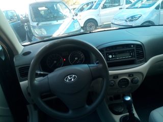 Hyundai Accent 2007-thumb-3