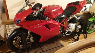 Ducati 848 2010 848-thumb-4