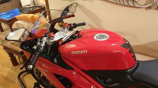 Ducati 848 2010 848-thumb-6