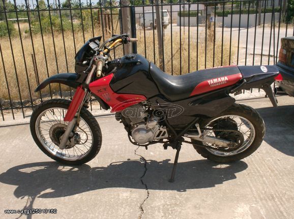 YAMAHA XT600E