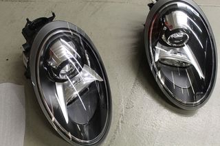 Eμπρός δεξί φανάρι PORSCHE 991 Bi-Xenon Headlight in Black, incl. Porsche Dynamic Light System (PDLS)