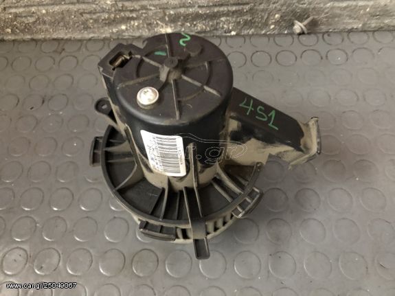 Μοτερ καλοριφερ για smart w451