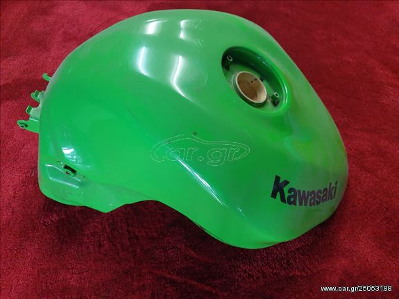 Kawasaki ZX636 ZX6 Τεπόζιτο / Ρεζερβουάρ - Διαθέσιμα αντα/κά