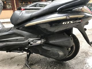 Sym gts 250i-thumb-1