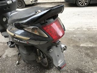 Sym gts 250i-thumb-2