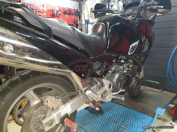 Honda XLV 1000 Varadero ζάντες εμπρος πισω & διαφορα ανταλλακτικά!