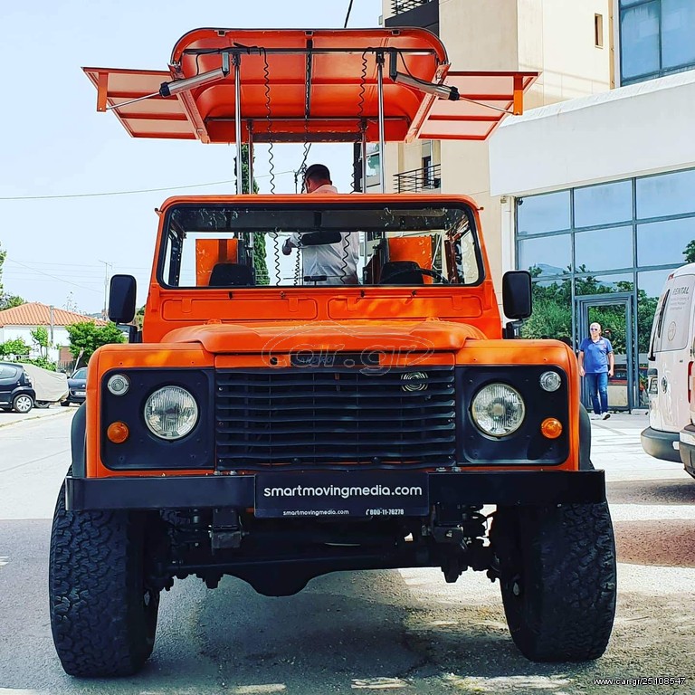 Land Rover Defender 1986 110 Van bar
