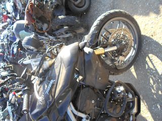  TRIUMPH TIGER 800-thumb-8