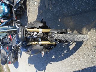  TRIUMPH TIGER 800-thumb-9