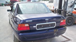 FORD ESCORT 98'-thumb-3
