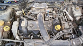 FORD ESCORT 98'-thumb-5