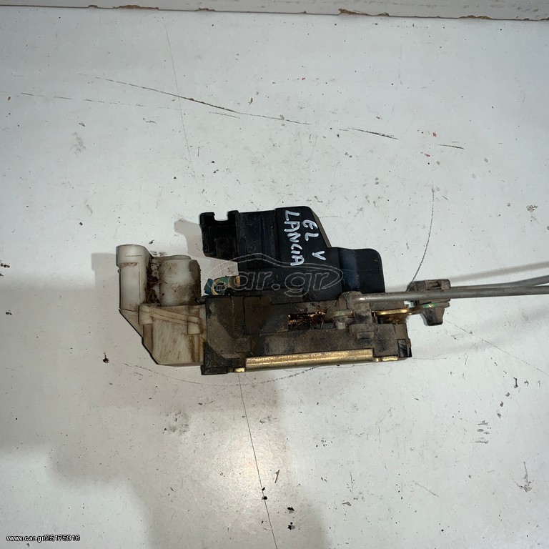 LANCIA Y 96-03	Κλειδαριά πόρτας αριστερή