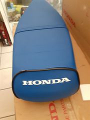 KAINOYΡΓΙΟ ΚΑΛΥΜΑ ΣΕΛΑΣ GLX HONDA ΜΠΛΕ kai ΣΕ ΜΑΥΡΟ