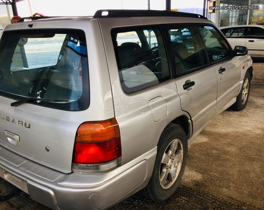 Subaru Forester 99 φανοποιεία.