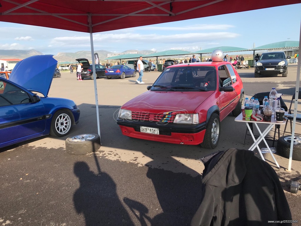 Peugeot 205 1992