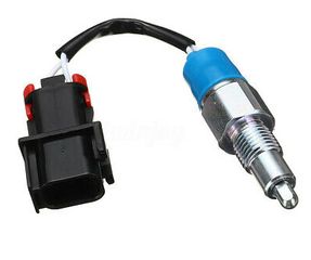 Βαλβίδα νεκράς NISSAN D22 '98-'04 4WD, 3200623U6A