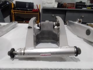 SUZUKI FREEWIND 650-thumb-2