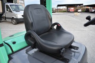 Mitsubishi 2015 KFGE14T/KF34-thumb-10