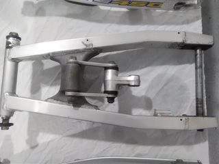 SUZUKI FREEWIND 650-thumb-1