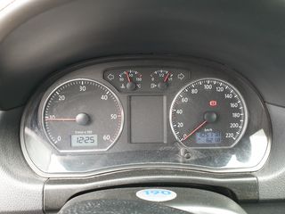Volkswagen Polo 2008 CROSS-thumb-15