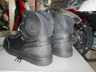 Dainese Street Darker Gore-TEX-thumb-4