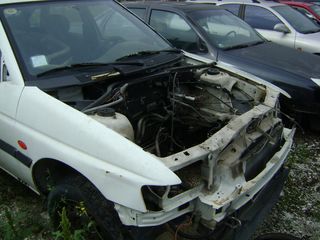 FORD  ESCORT-thumb-4