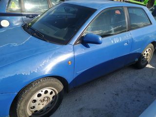 AUDI A3 98' 1.6cc-thumb-1