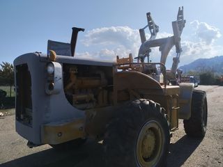 Φορτωτής Με Λάστιχα CAT 1975 966 B-thumb-11